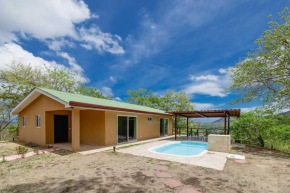 Serene Mar Azul Zen Villa with Private Pool and Yoga Platform